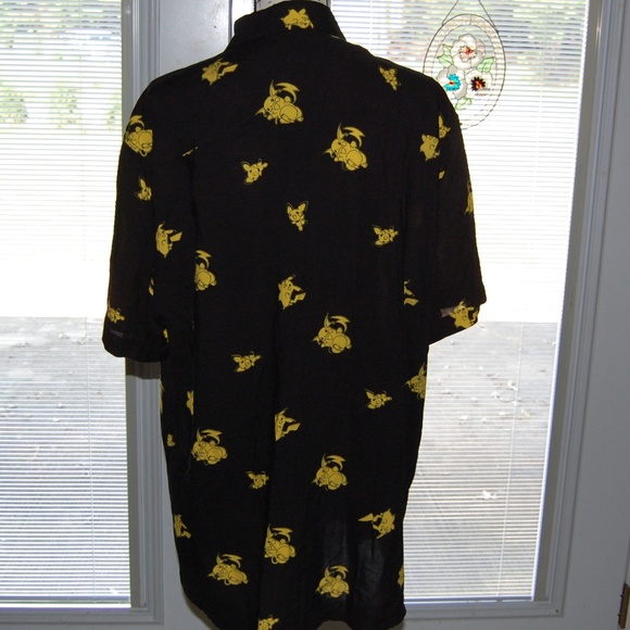 Pokemon Shirt - Picture 4 of 4